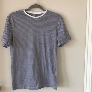 Men’s slim fit blue and white striped T-shirt